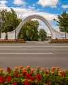 В парке «Черное озеро» реконструируют арку влюбленных