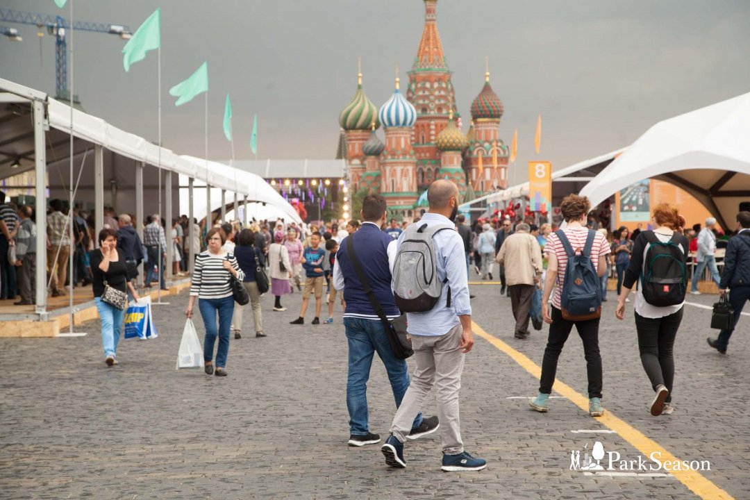 Фото: Книжный фестиваль «Красная площадь» — ParkSeason
