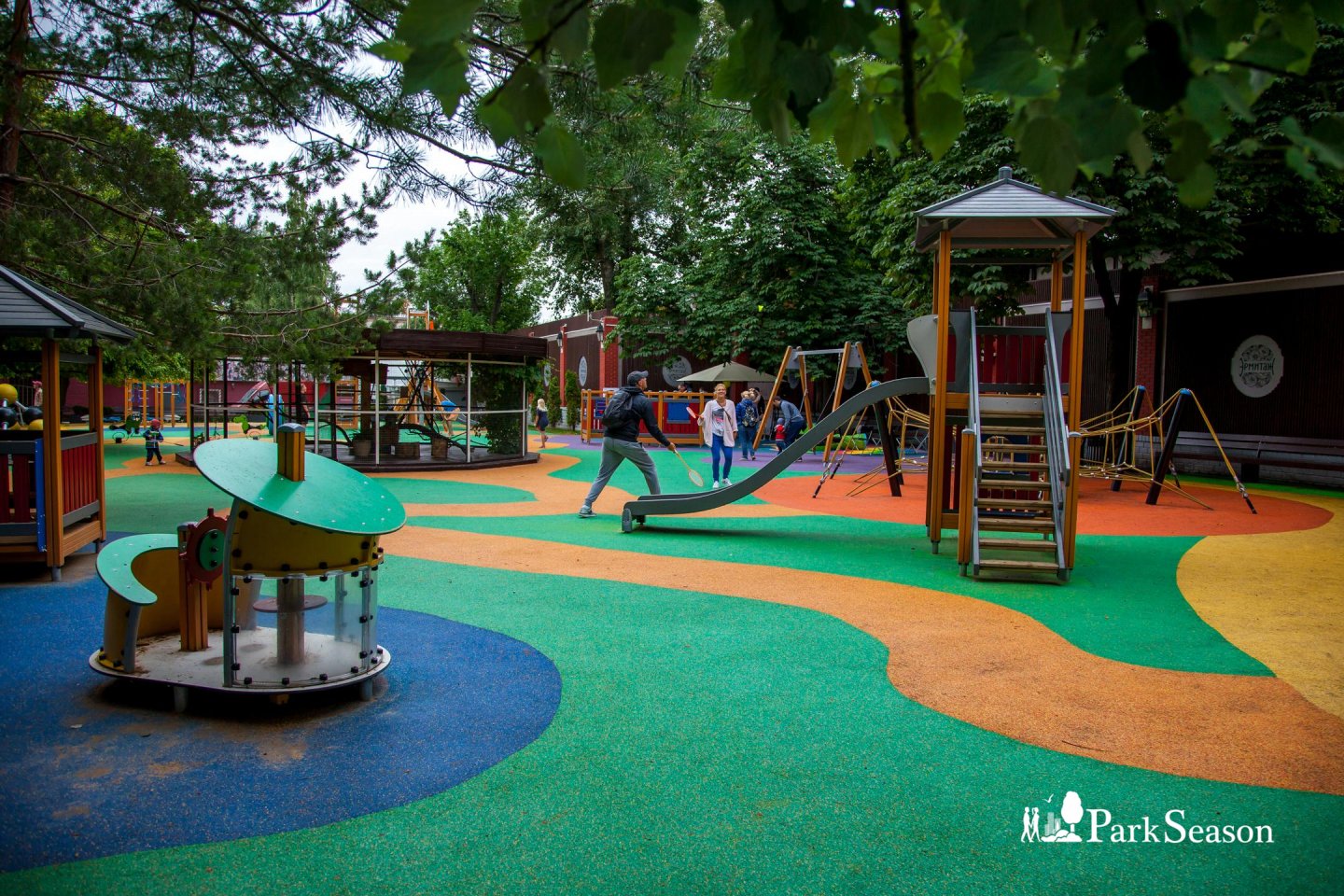 Детская площадка, Сад «Эрмитаж», Москва — ParkSeason