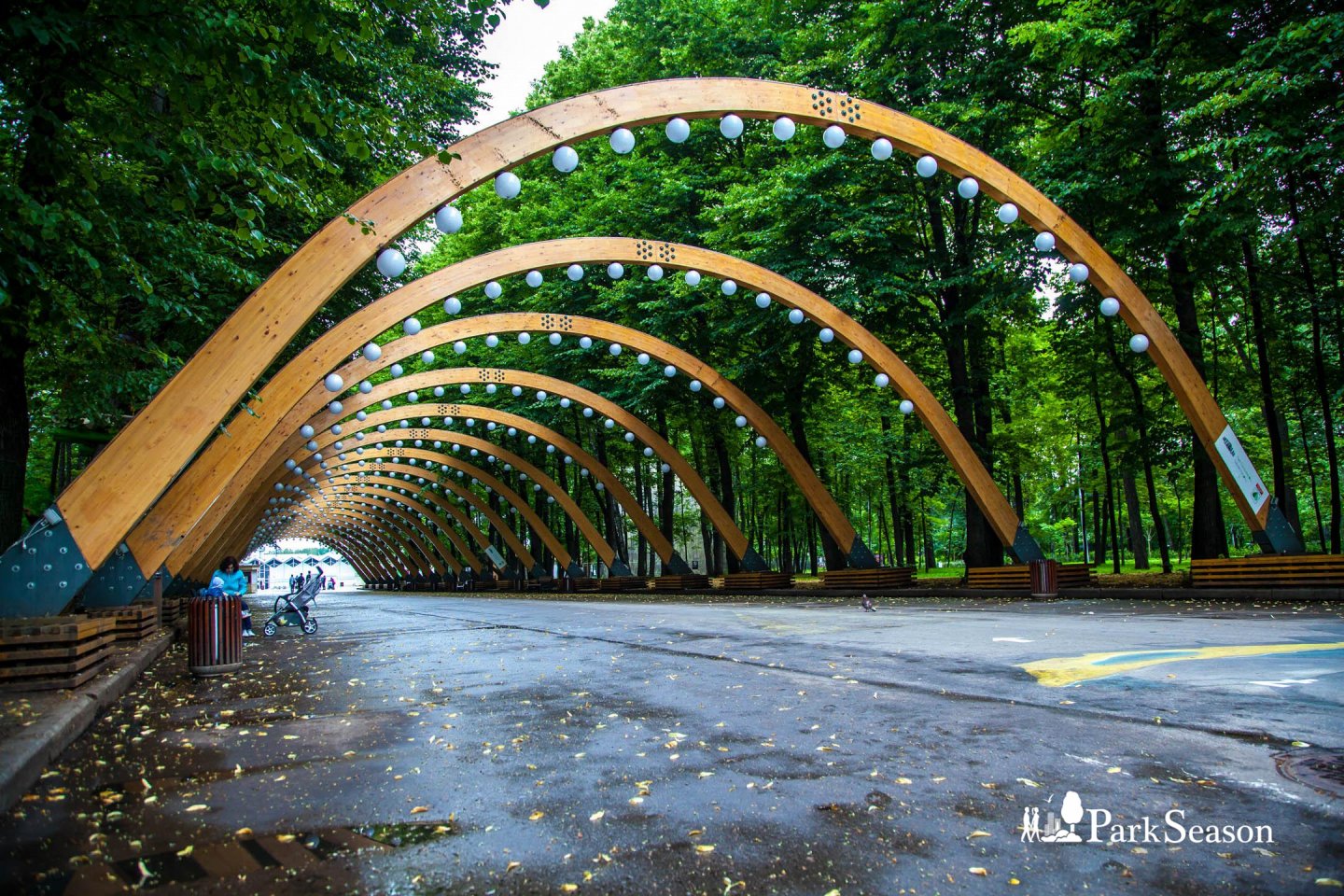 Аллея арок, Парк «Сокольники», Москва — ParkSeason