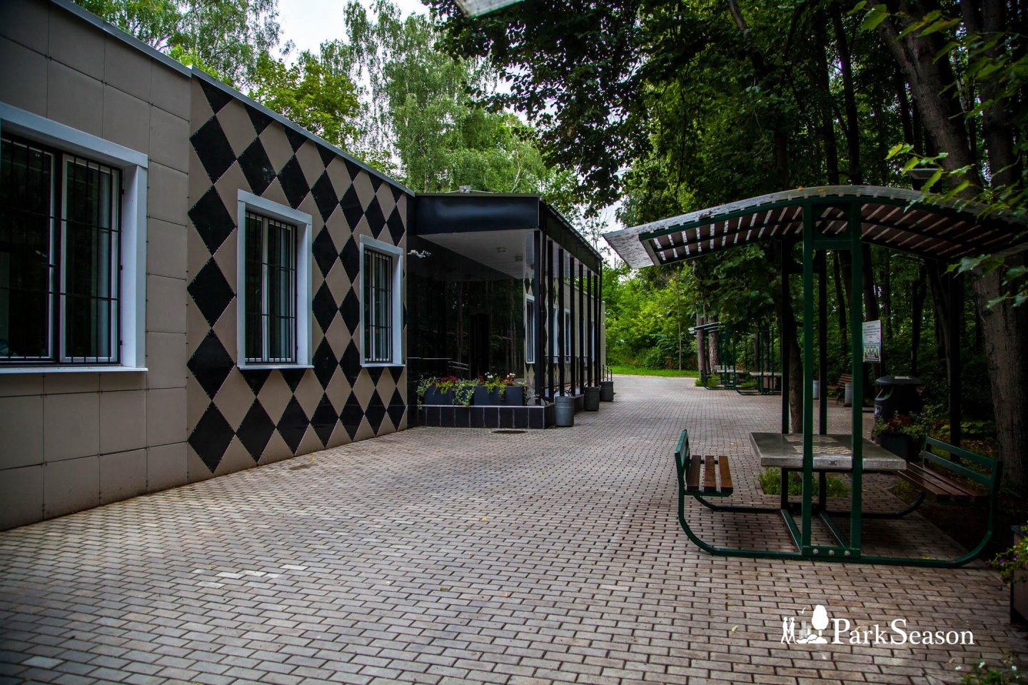 Парк Сокольники шахматно-шашечный клуб