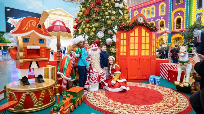 "Остров Мечты" подарит детям 10 тысяч новогодних подарков