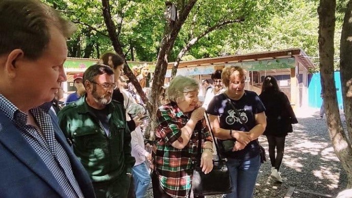 Зоопарк Ельниковской рощи посетила делегация Московского зоопарка