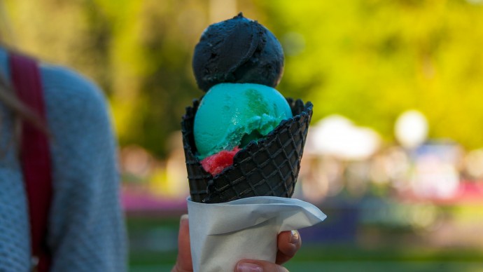 Фестиваль мороженого на площади Островского