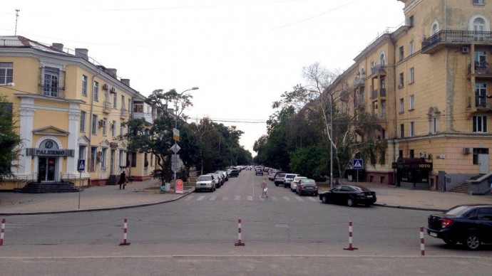 Центр волгограда улицы. Улица Володарского Волгоград. Волгоград Центральная улица.