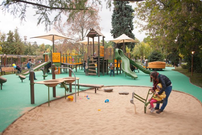 Фото: Инклюзивная детская площадка на ВДНХ — ParkSeason